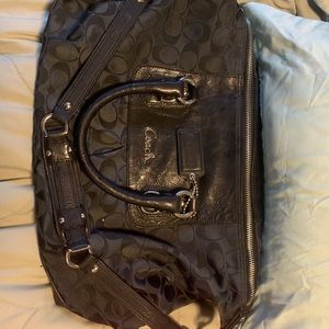 Coach shoulder bag